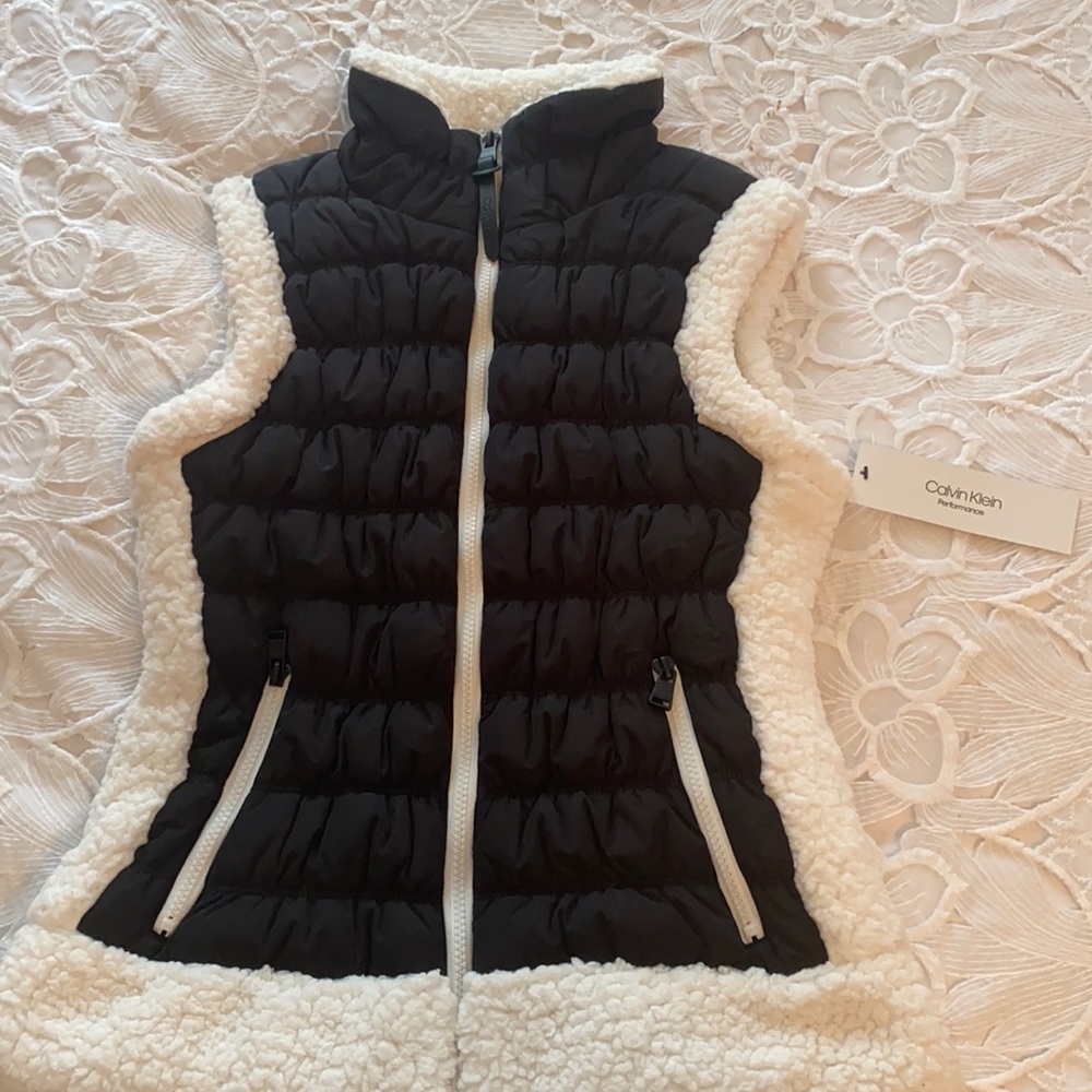 NWT Calvin Klein Performance Vest